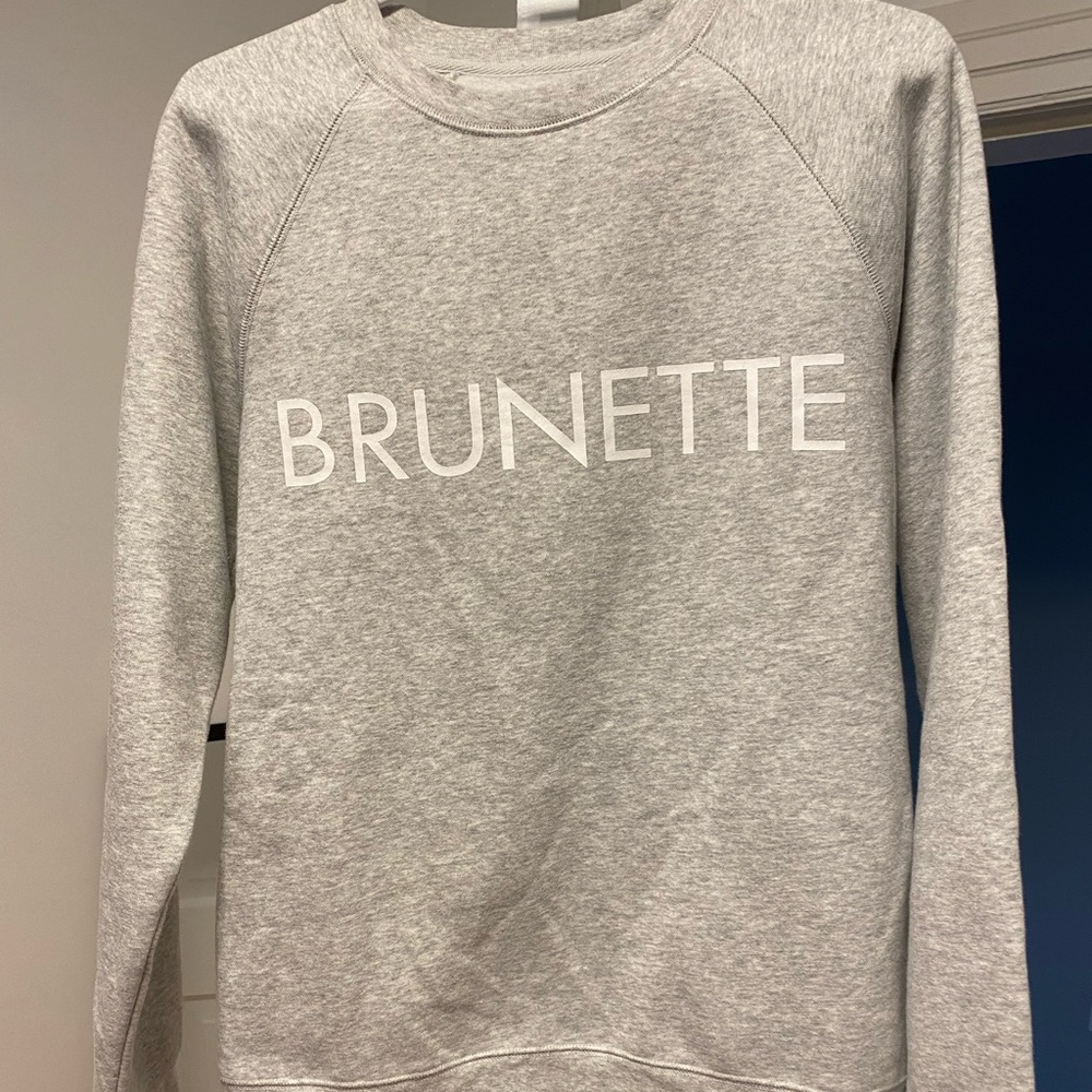 Brunette Sweater size M/L
